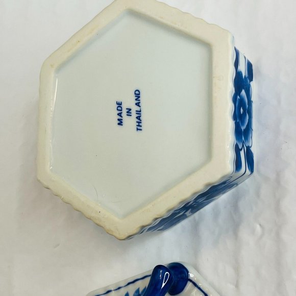 Blue and White Hexagon Trinket box with lid blue handle Thailand Porcelain - Picture 15 of 16